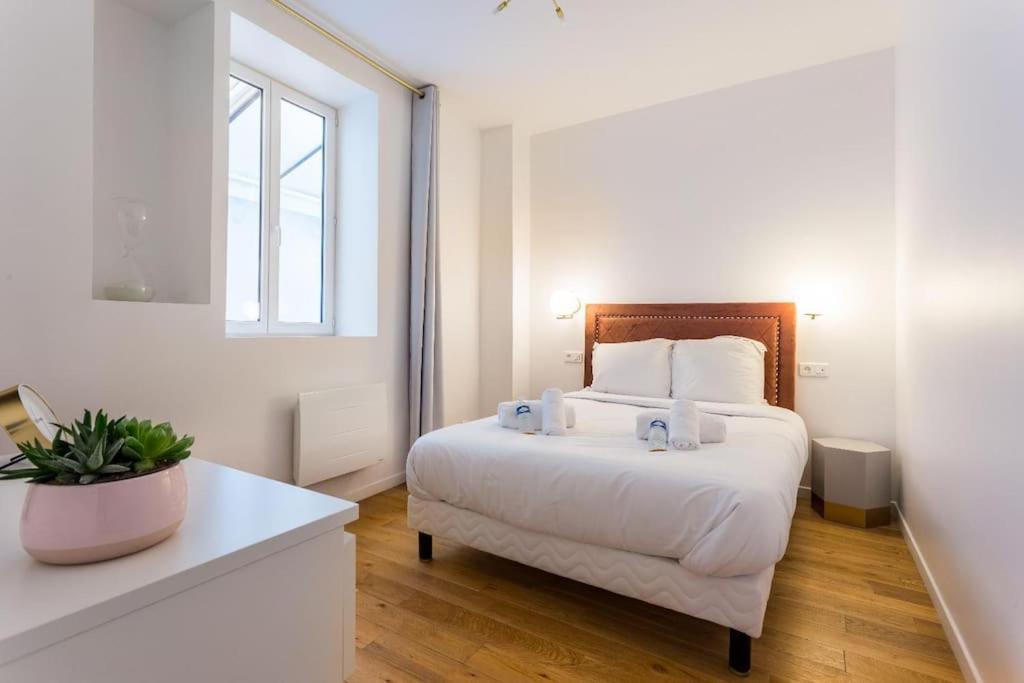 Appartement10p#full Equipped#bonne Nouvelle#bourse Apartment *
